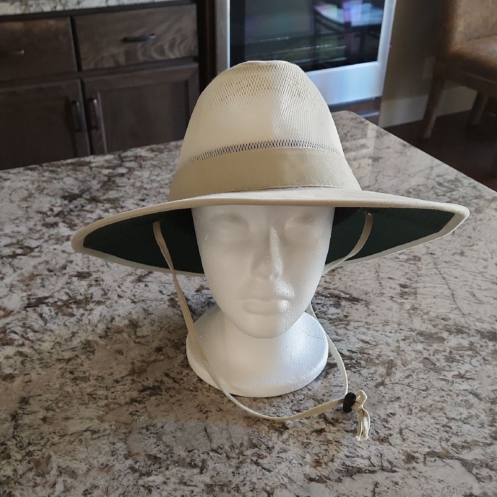 Outdoor Safari Mesh Crown Hat with Chin Strap DPC Dorfman Pacific Co.